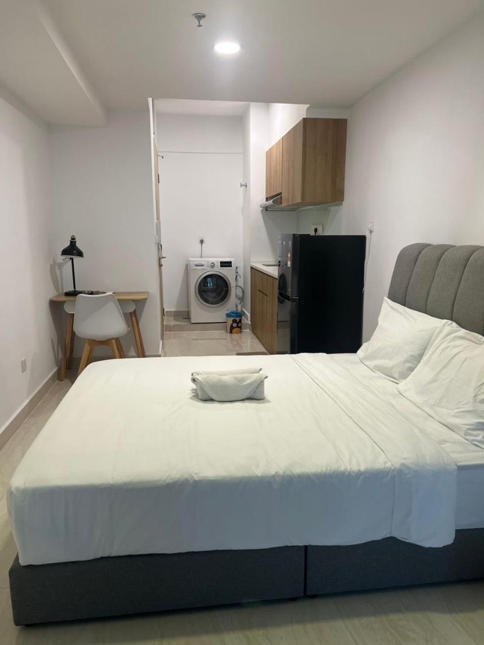 Apartment The Colony Klcc View By Nzv
